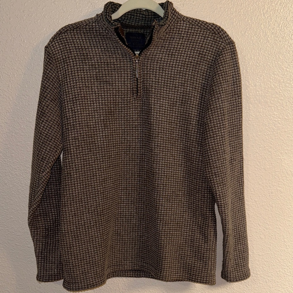 Nomad Men's Brown Zip-Up Sweater